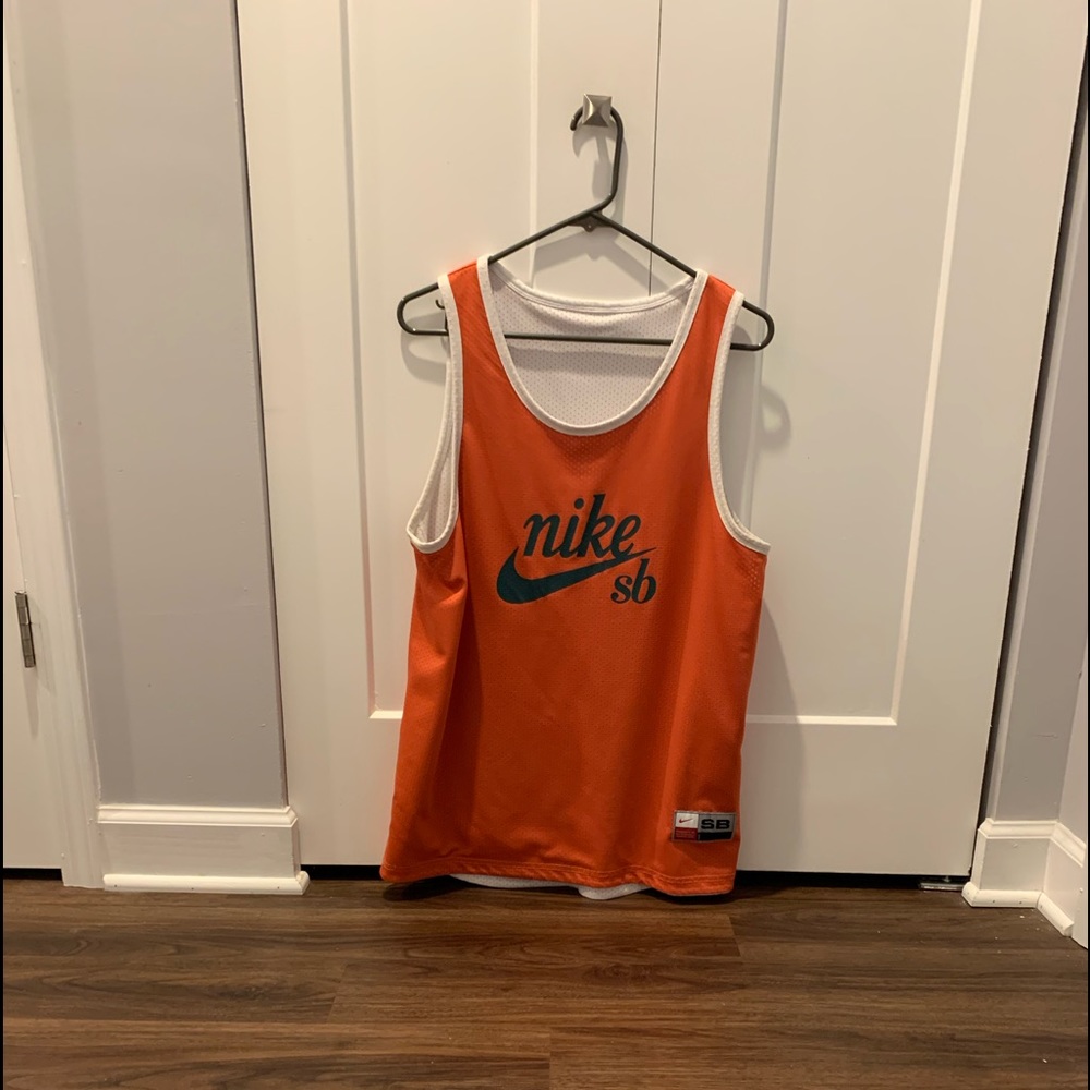 Nike SB reversible tank